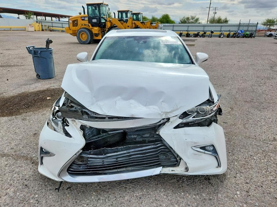 2017 LEXUS ES 350 5