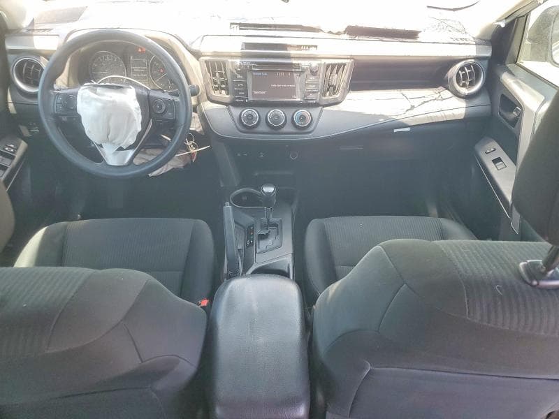 2018 TOYOTA RAV4 LE 8