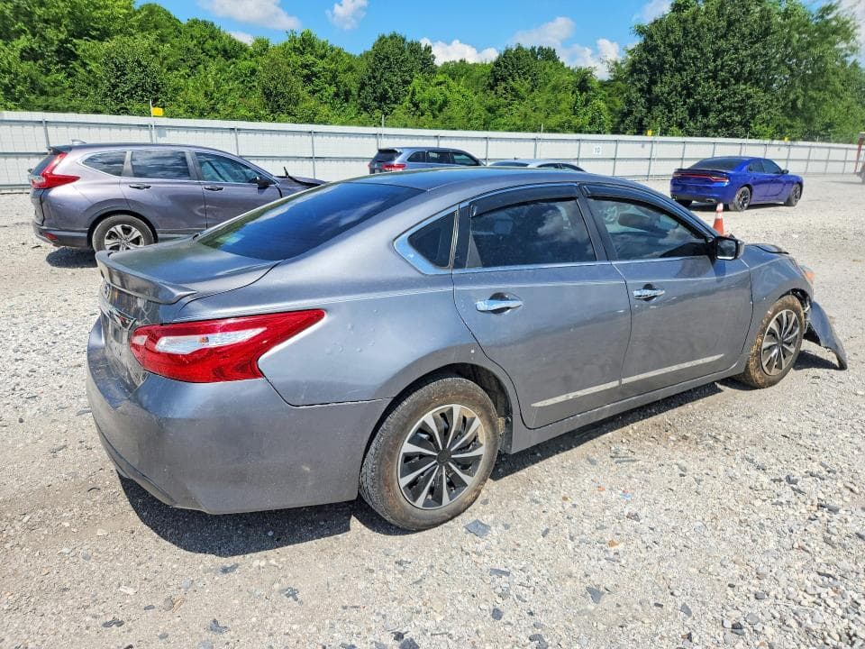 2017 NISSAN ALTIMA 3