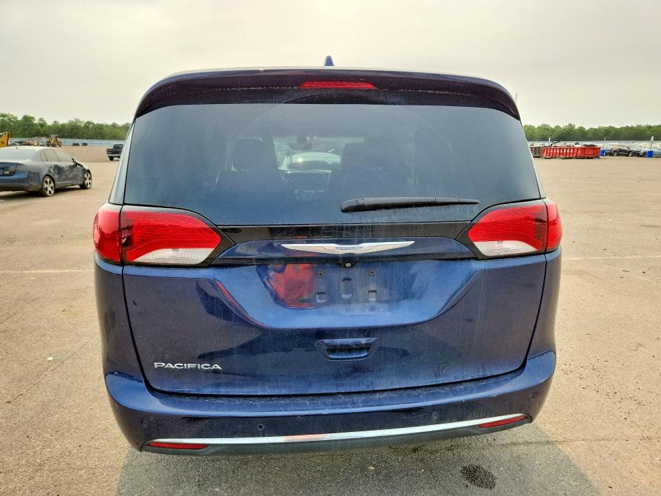 2017 CHRYSLER PACIFICA TOURING L 6