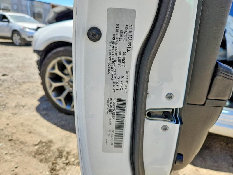 2018 CHRYSLER 300 TOURING 12