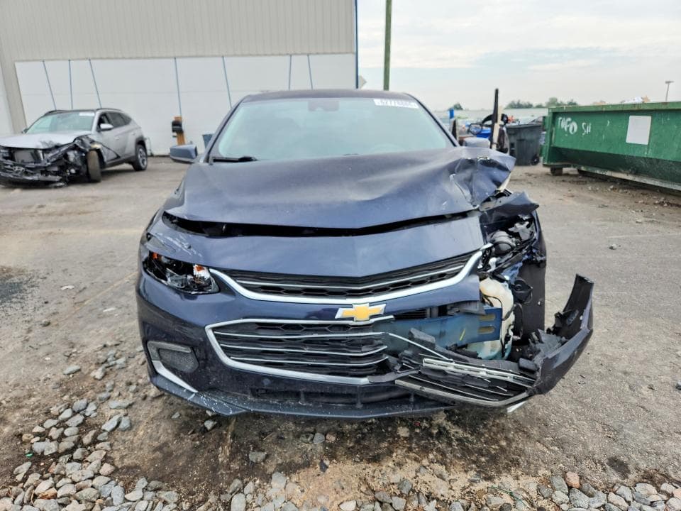2017 CHEVROLET MALIBU LT 5