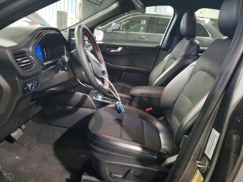 2025 FORD ESCAPE ST LINE 7