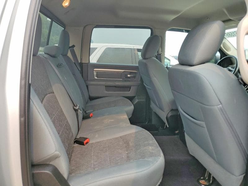 2017 RAM 1500 SLT 10