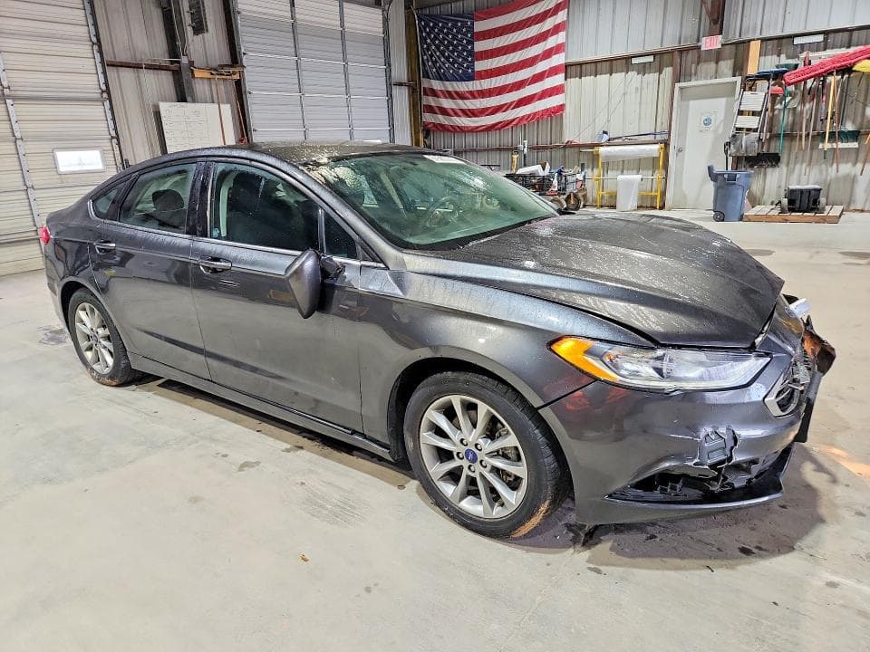 2017 FORD FUSION 4