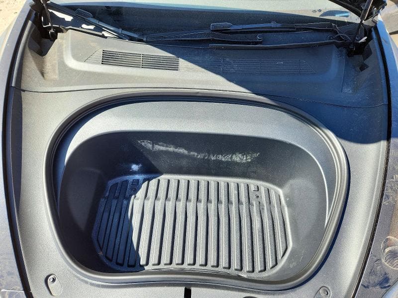 2026 TESLA MODEL 3 11