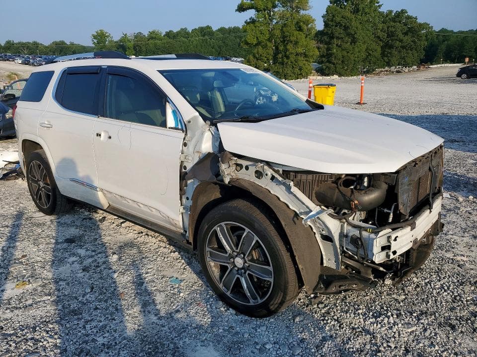 2017 GMC ACADIA DENALI 4