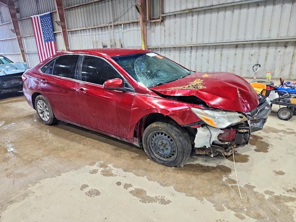 2017 TOYOTA CAMRY LE 4