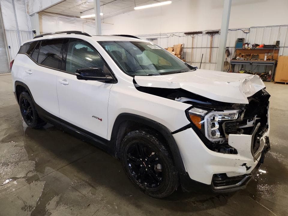 2023 GMC TERRAIN AT4 4