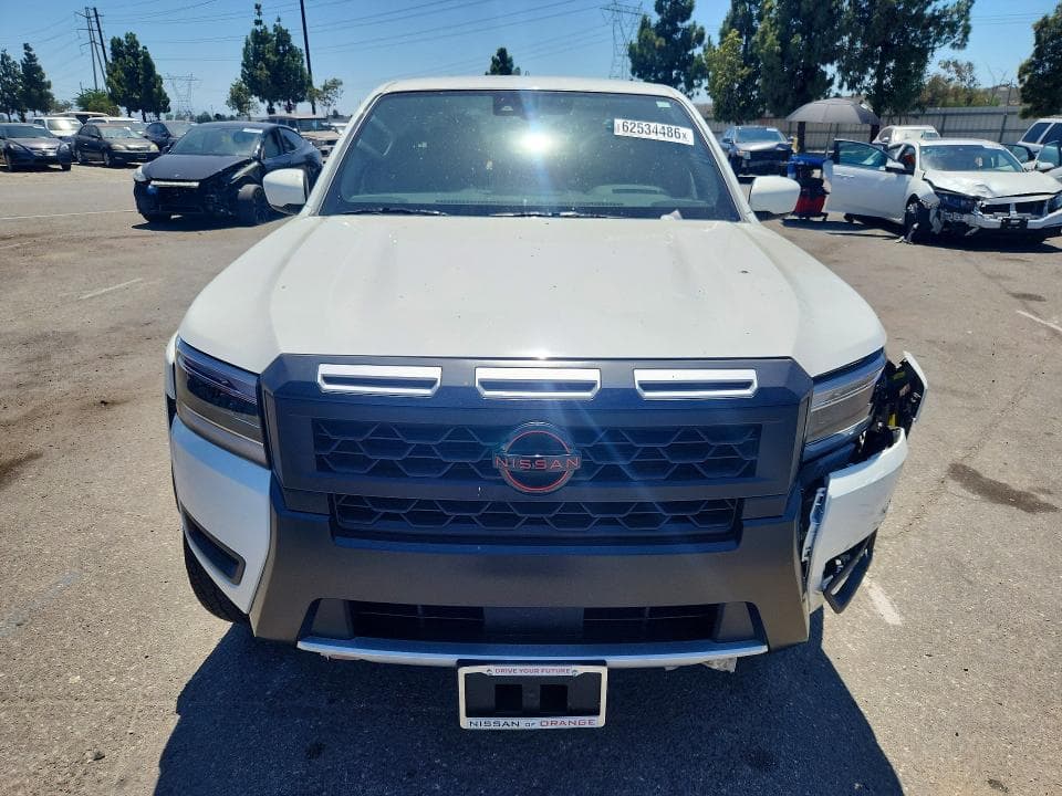 2025 NISSAN FRONTIER PRO-4X 5