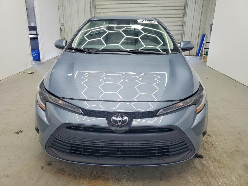 2025 TOYOTA COROLLA LE 5
