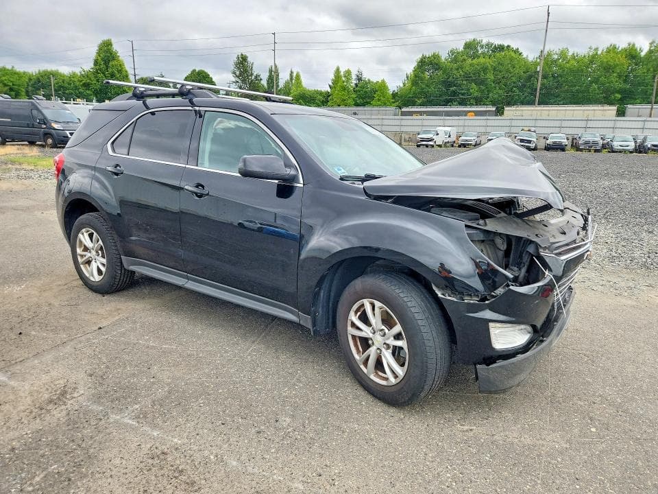 2017 CHEVROLET EQUINOX LT 4