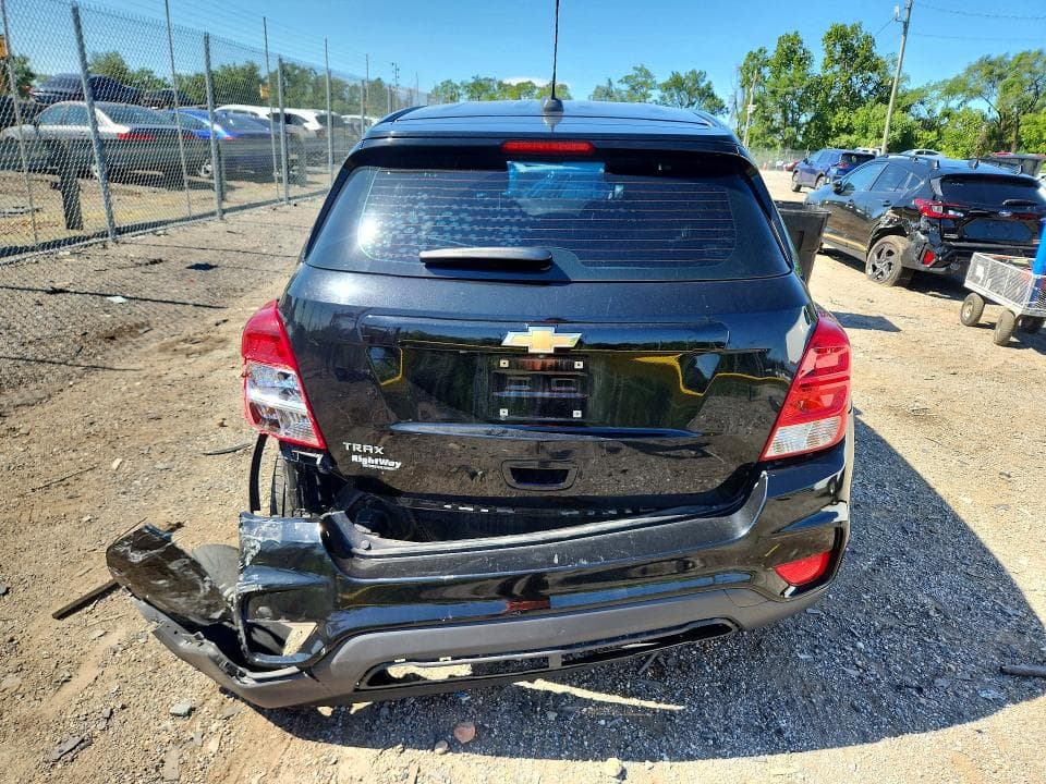 2018 CHEVROLET TRAX LS 6
