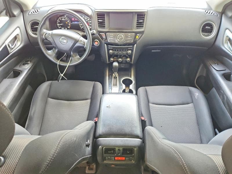 2018 NISSAN PATHFINDER SV 8