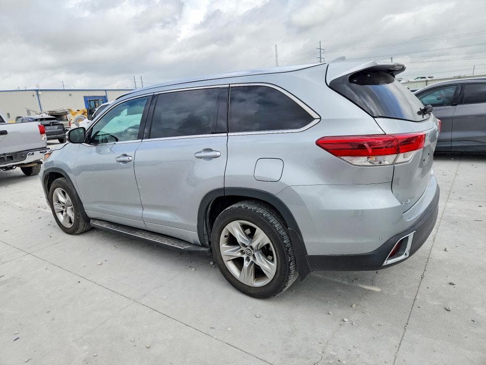 2017 TOYOTA HIGHLANDER LIMITED 2