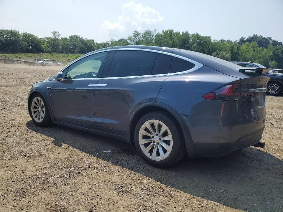 2019 TESLA MODEL X 2