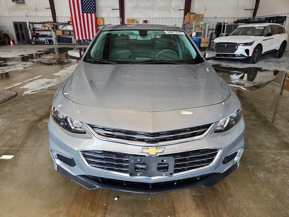 2017 CHEVROLET MALIBU LT 5