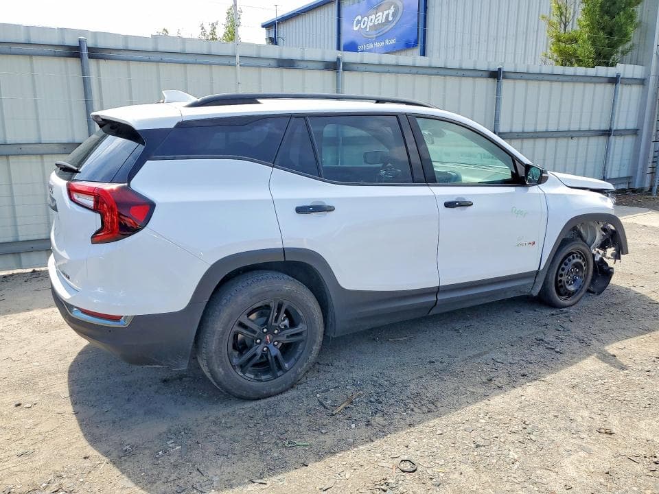 2024 GMC TERRAIN AT4 3