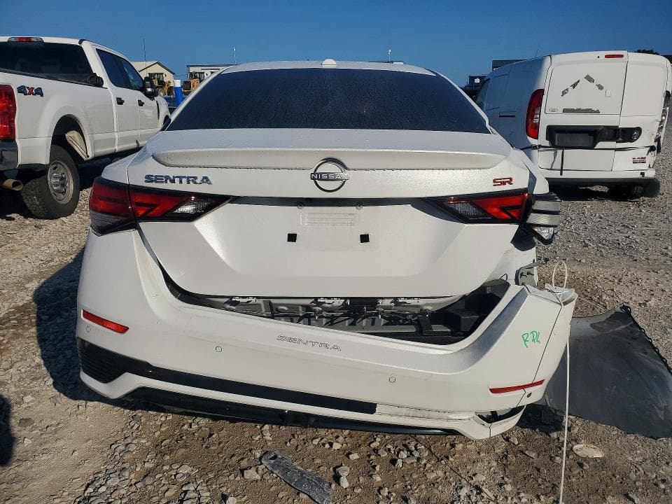2025 NISSAN SENTRA SR 6