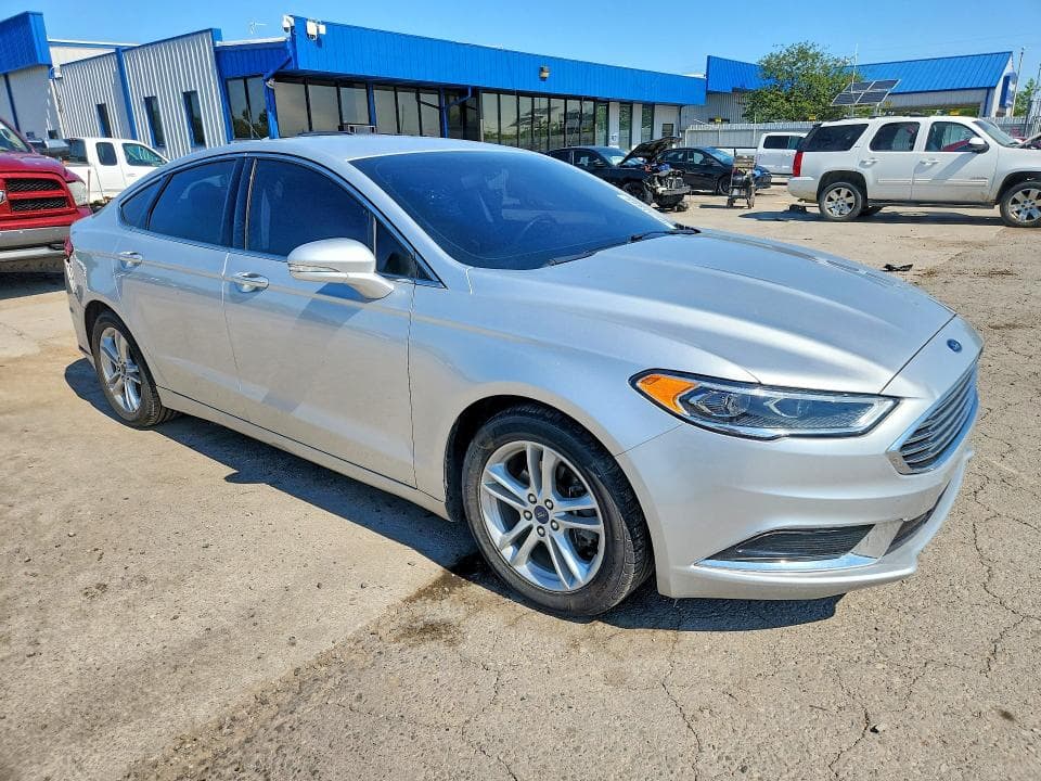 2018 FORD FUSION SE 4