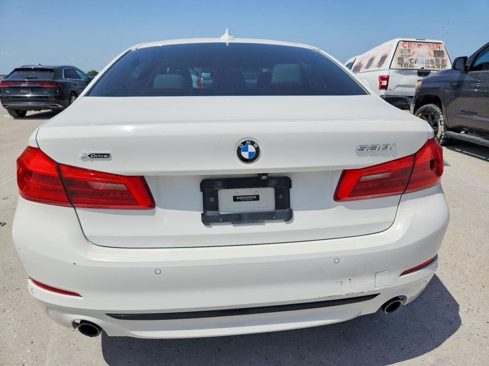 2019 BMW 530 XI 6