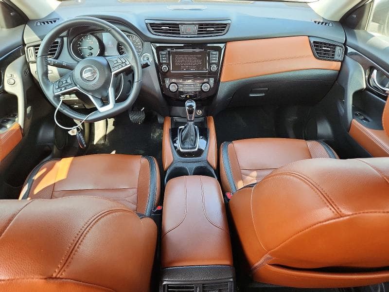 2018 NISSAN ROGUE S 8
