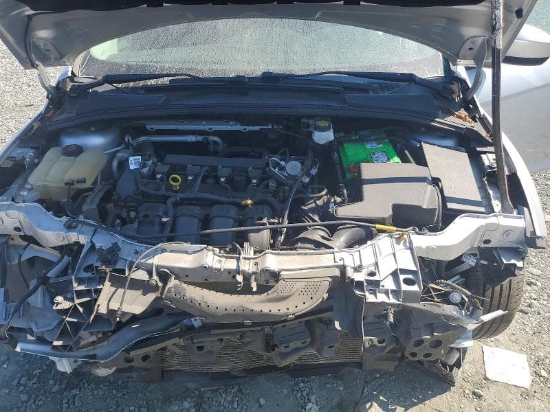 2018 FORD FOCUS SE 11