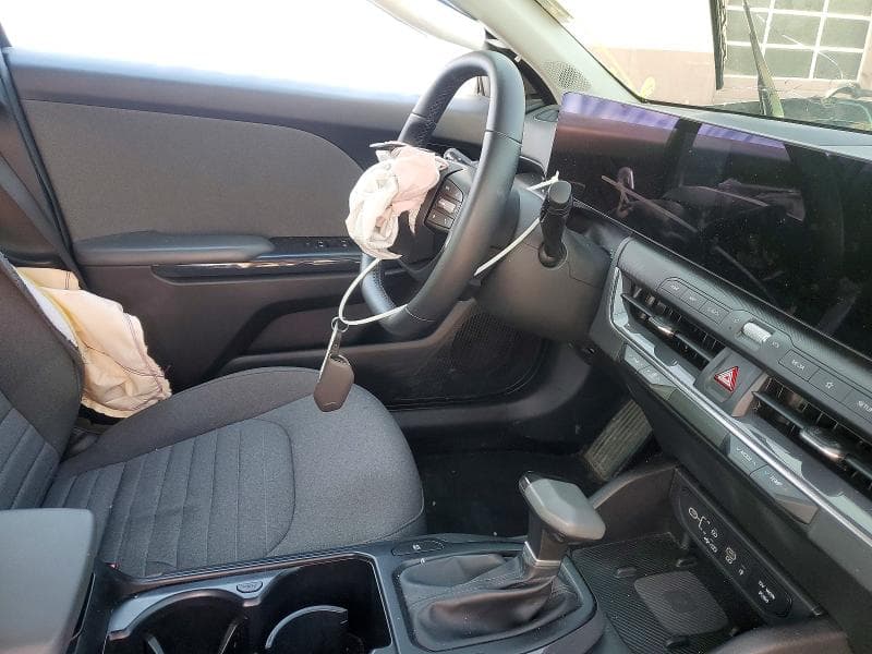 2025 KIA K4 EX 7