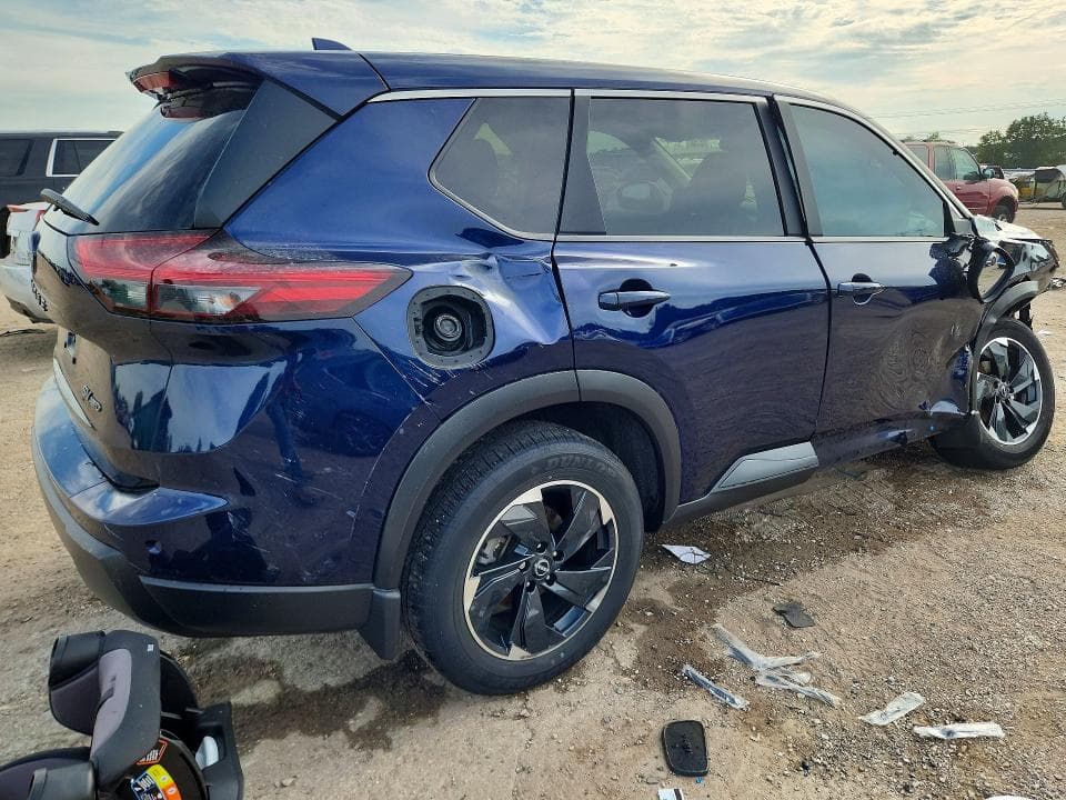 2024 NISSAN ROGUE SV 3