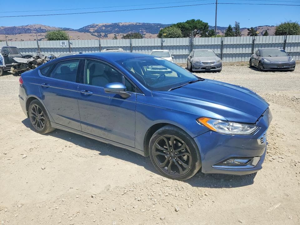 2019 FORD FUSION SE 4