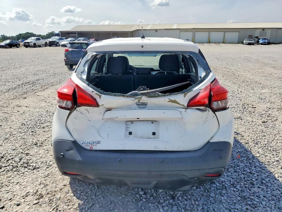 2020 NISSAN KICKS S 6