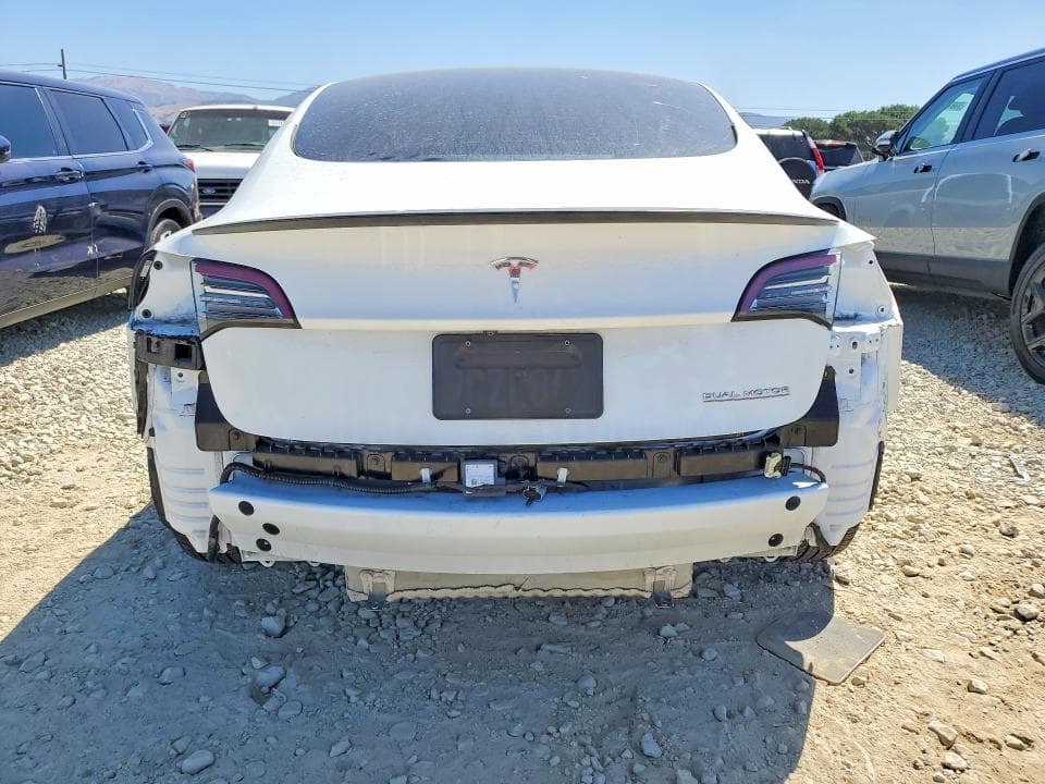 2022 TESLA MODEL 3 6