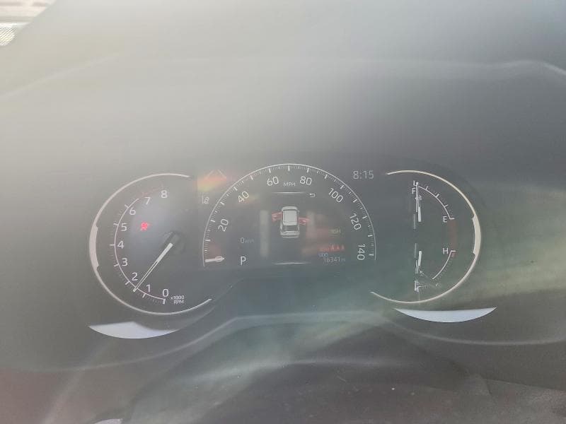 2025 TOYOTA RAV4 XLE PREMIUM 9