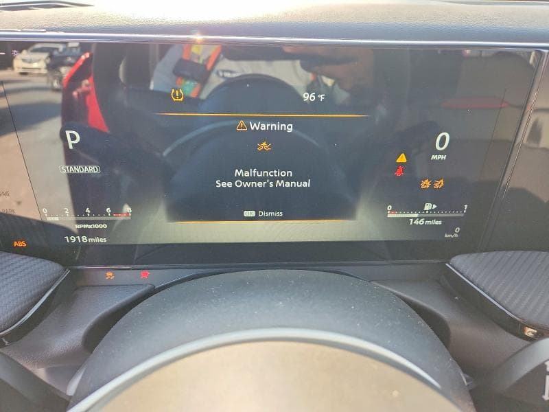 2025 NISSAN KICKS SR 9