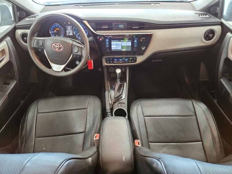 2017 TOYOTA COROLLA LE 8