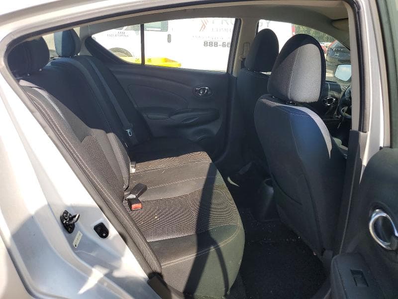 2019 NISSAN VERSA SV 10