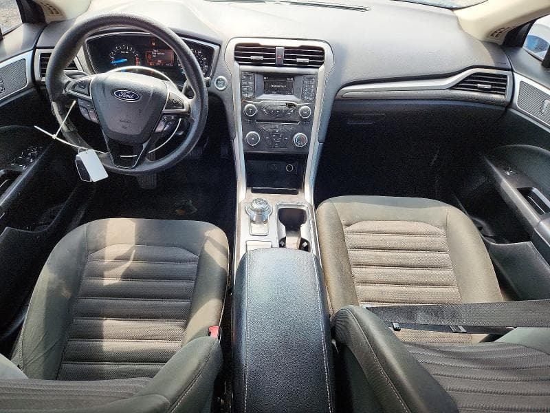 2017 FORD FUSION SE 8