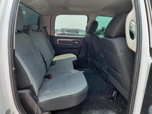 2021 RAM 1500 CLASSIC SLT 10