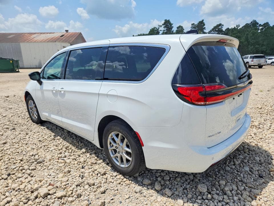 2026 CHRYSLER PACIFICA SELECT 2