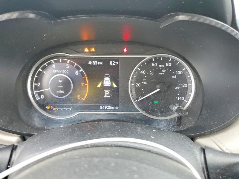 2021 NISSAN VERSA SV 9