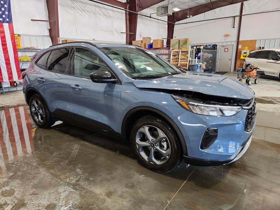 2025 FORD ESCAPE ST LINE 4