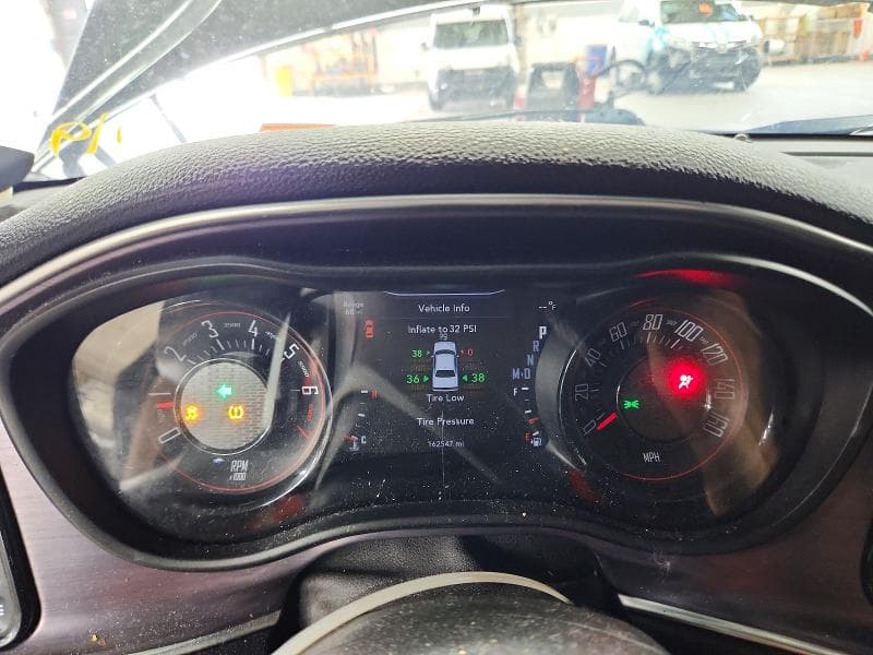 2018 DODGE CHALLENGER SXT 9