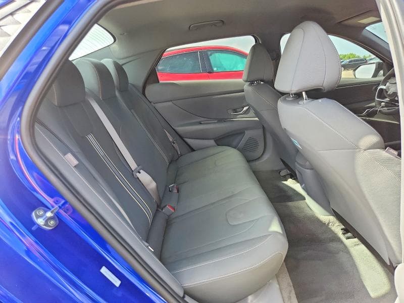 2025 HYUNDAI ELANTRA SEL SPORT 10