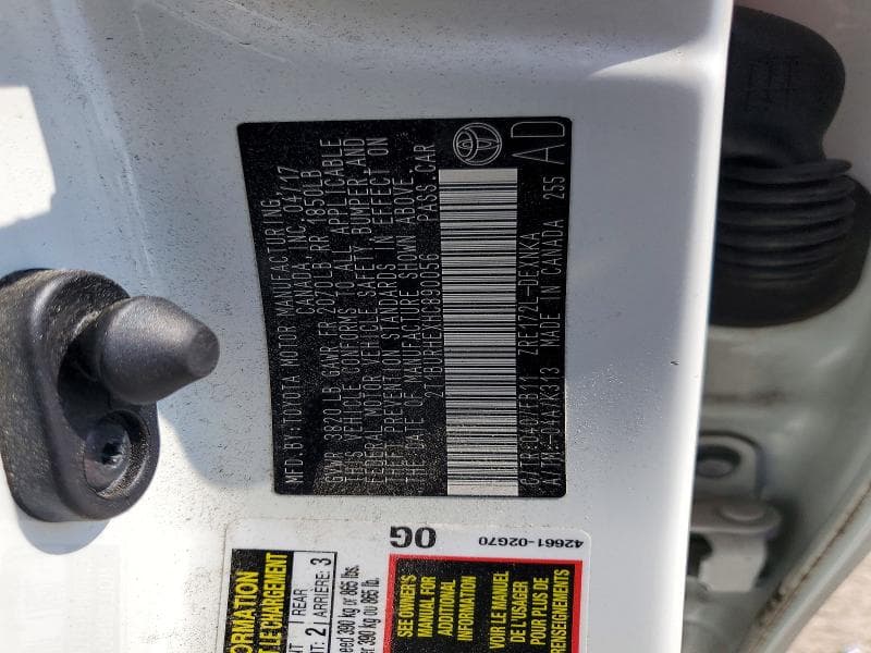 2017 TOYOTA COROLLA LE 13