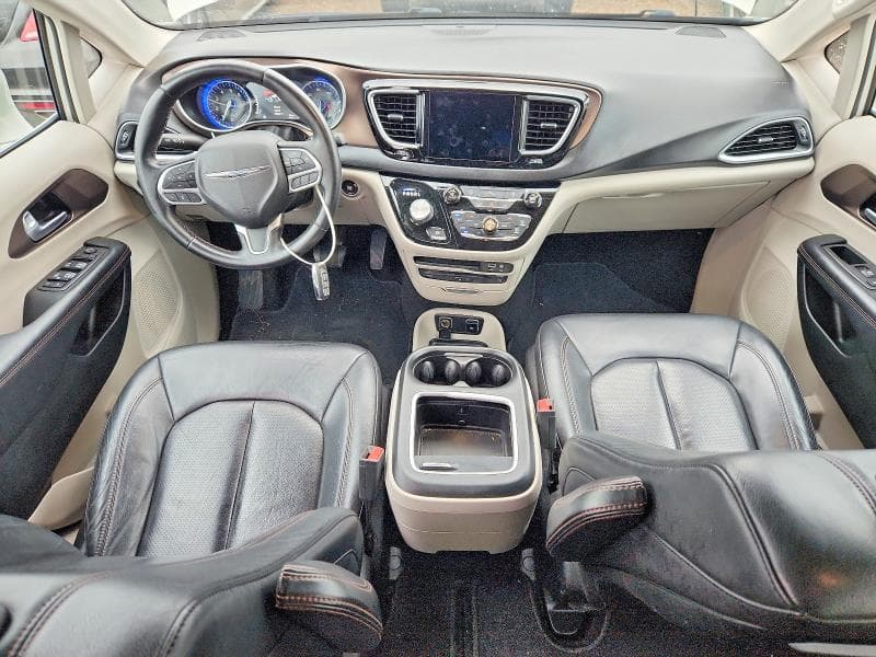 2017 CHRYSLER PACIFICA TOURING L PLUS 8
