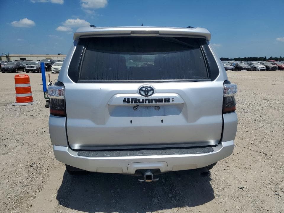2023 TOYOTA 4RUNNER SR5 PREMIUM 6