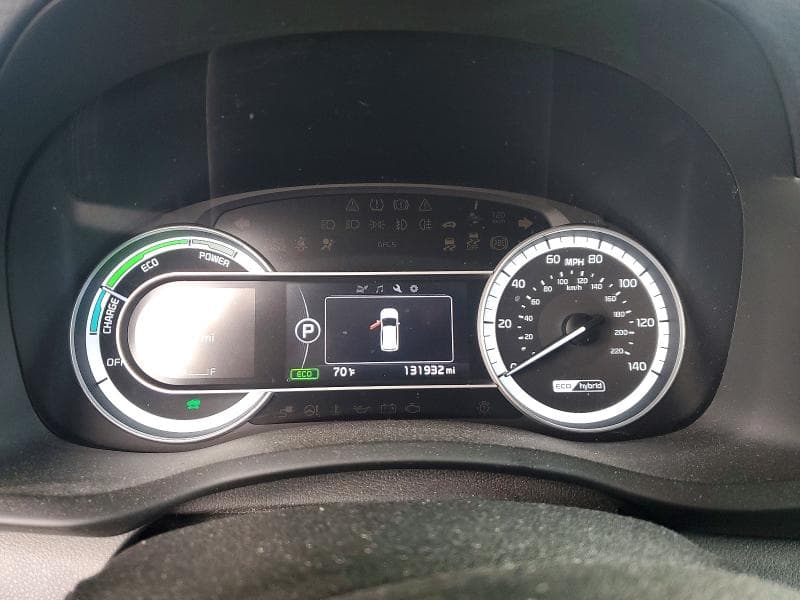 2019 KIA NIRO LX 9