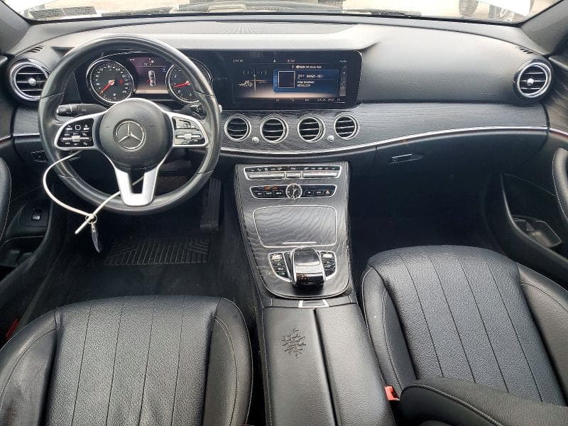 2019 MERCEDES-BENZ E 300 4MATIC 8