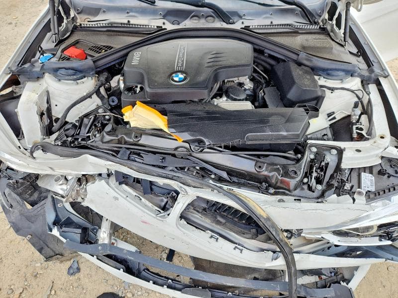 2018 BMW 320 XI 11