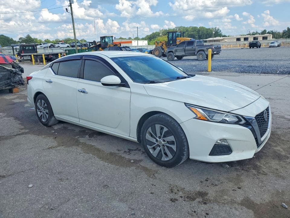 2020 NISSAN ALTIMA S 4